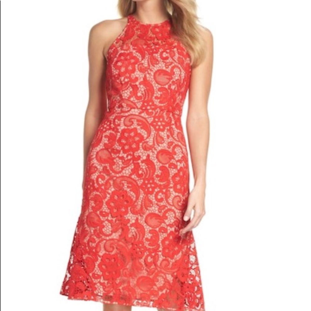 🆕 NWT gorgeous red lace midi dress 🆕